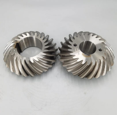 Grote module spiraal Bevel Gear Hoogwaardige smeden Grote kroonwiel Pinion Professionele fabrikant