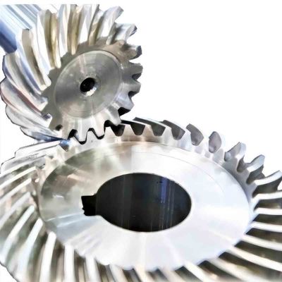 CNC-bewerkingen voor graafmachines met een hypoïde transmissie- en versnellingsboor