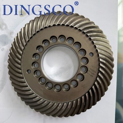 DINGSCO Spiraalvormige Kegeltandwiel Gelegeerd Staal Warmtebehandeld CNC Gefreesd Zwaar Uitgevoerd Tandwiel